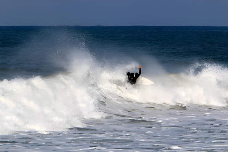 The Ultimate Guide to Bodysurfing